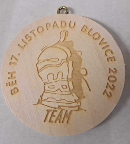 Medaile dřevěná pamětní s vlastním motivem - 5 cm